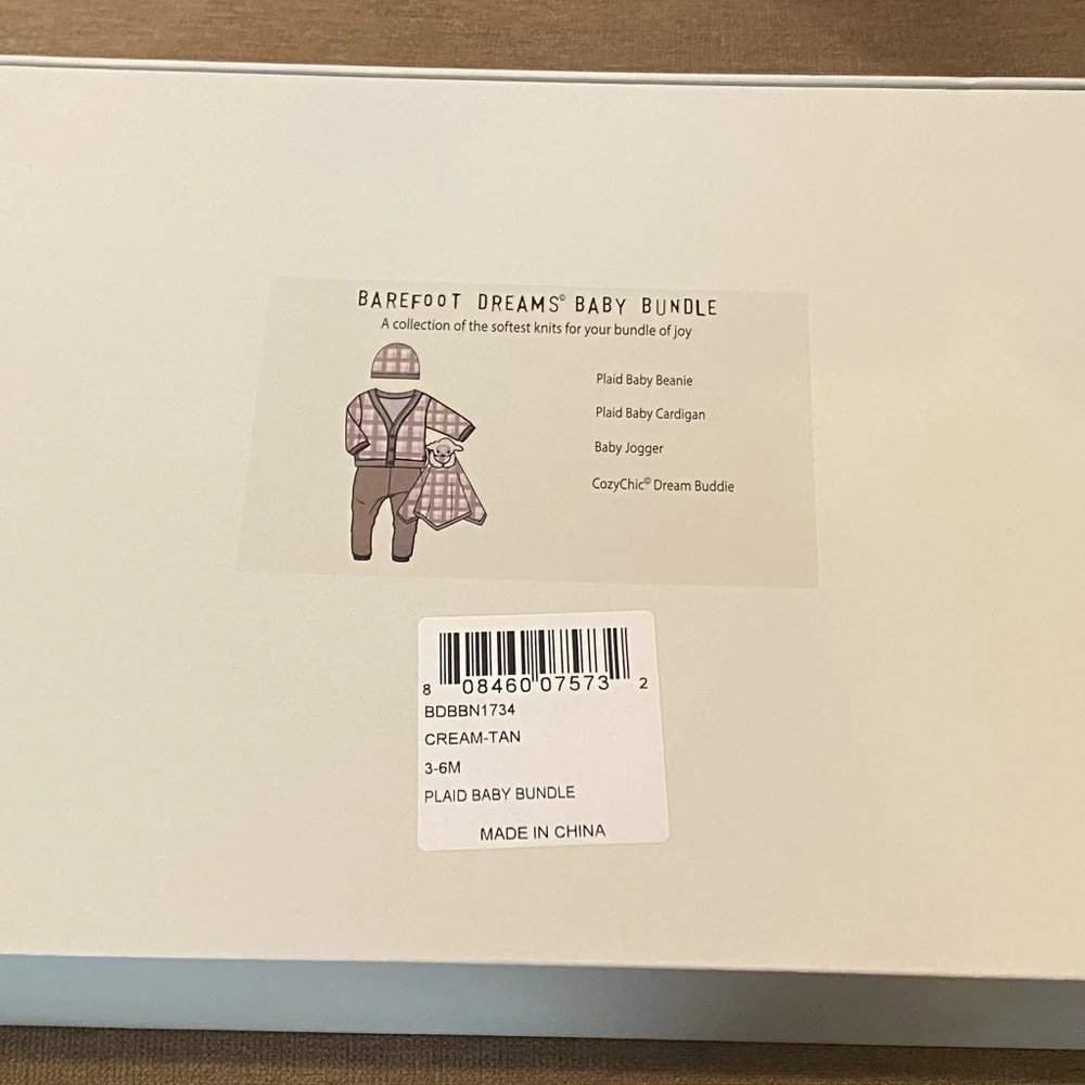 NIB CozyChic Ultra Lite® Plaid Baby Bundle (3/6 months)